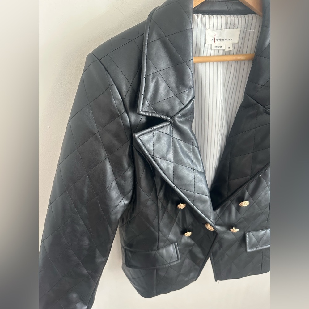 Anthropologie faux leather black quilted blazer size medium - Picture 4 of 6